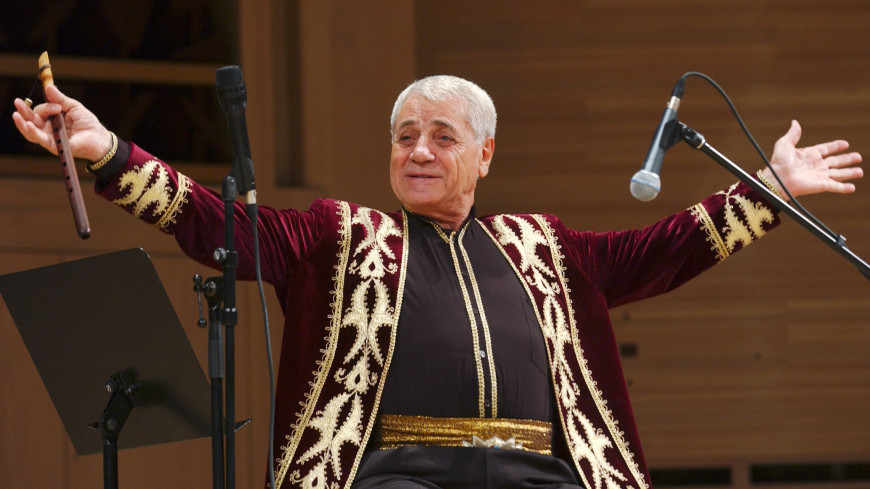 Умер известный армянский музыкант, мастер игры на дудуке Дживан Гаспарян