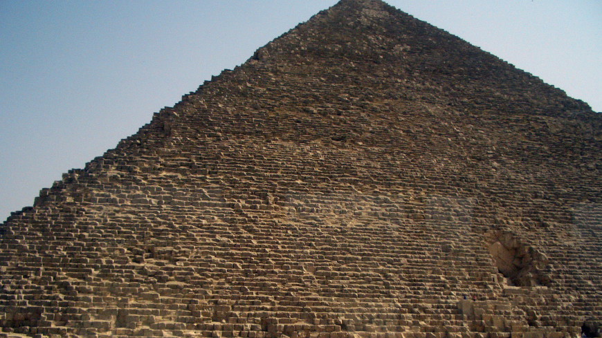 Солнечную лодку фараона Хеопса перевезли в Большой египетский музей