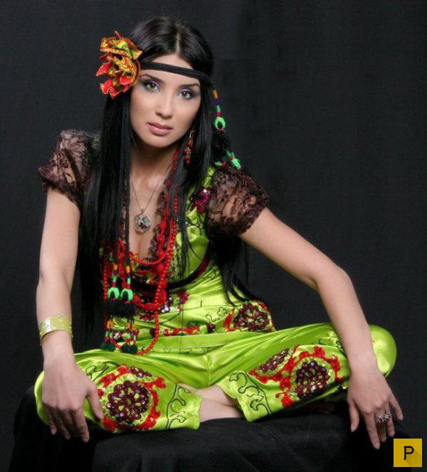 Самые красивые узбекские звезды (28 фото)