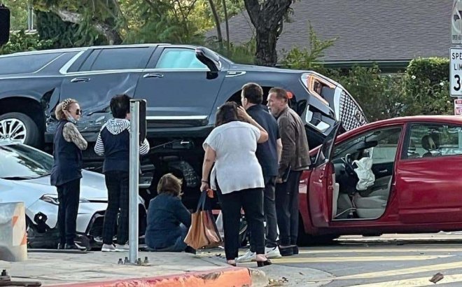 Арнольд Шварценеггер попал в крупную аварию в одном из районов Лос-Анджелеса